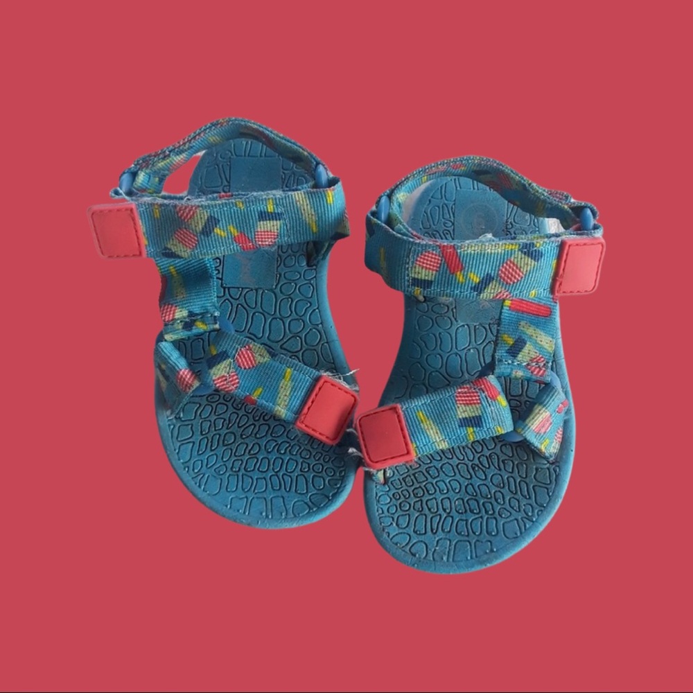 Cat & Jack sandals